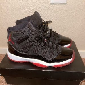 Jordan 11 BRED size 4.5 youth
